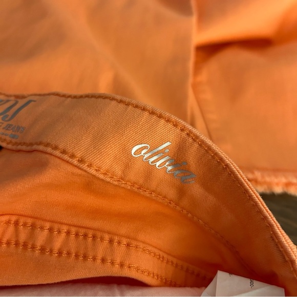 NWT Olivia FDJ jeans mid rise ankle raw hemmed 4 - Picture 9 of 15